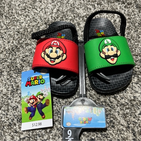 Toddler Super Mario Bros Sandals Slip On Elastic Back NWT Size 5/6 - Picture 2 of 4